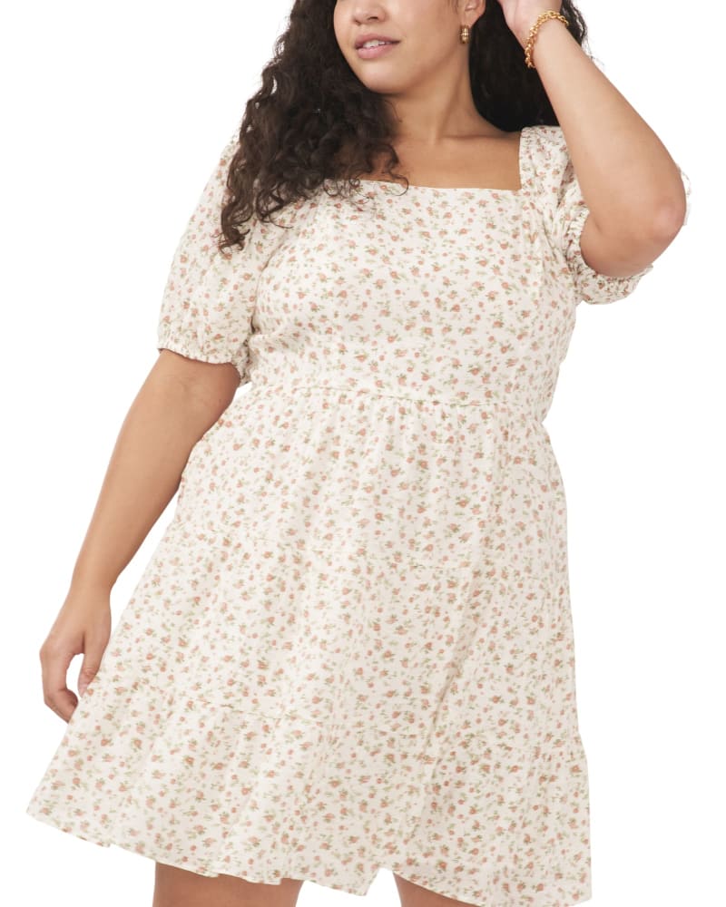 Front of a model wearing a size 0X Anna Tie Back Dress in SOFT ROSETTES by 1.State. | dia_product_style_image_id:262596
